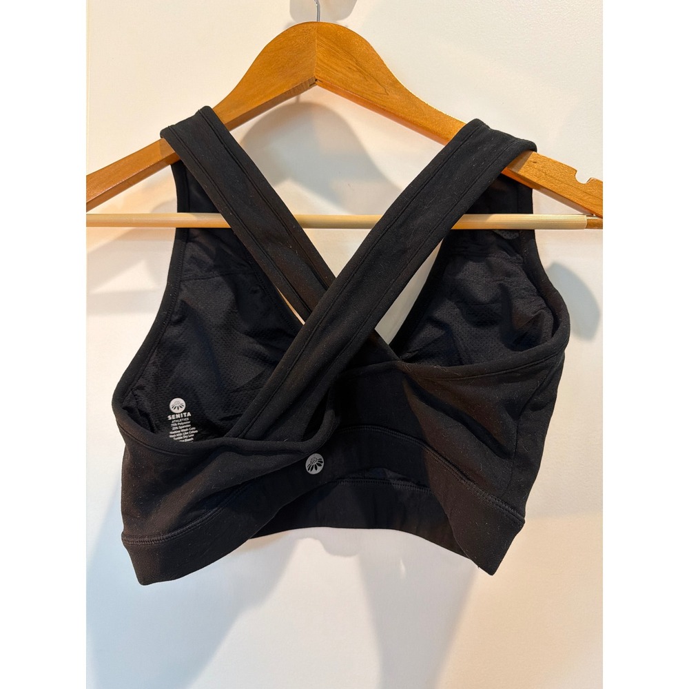 Senita Athletics Black V-Neck Cross Back Sports Bra Size Small Activewear